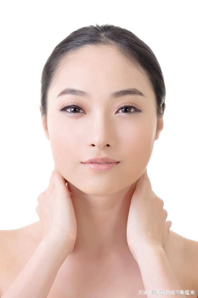 女神40岁高圆圆少女肌羡煞旁人，无惧素颜大胆出镜！网友：怎么保养的