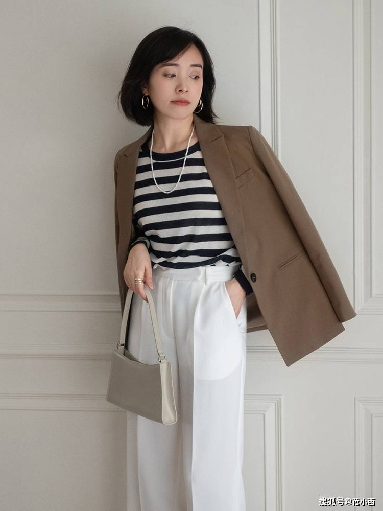 职场 职场女性会打扮比身材好更重要,拥有这5件单品,优雅又有女人味