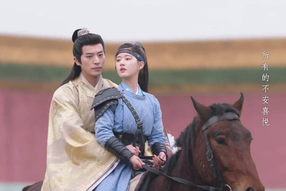 什么|甜宠剧水平被赵露思新剧拉低！男演员古装扮相丑，剧情幼稚两集弃