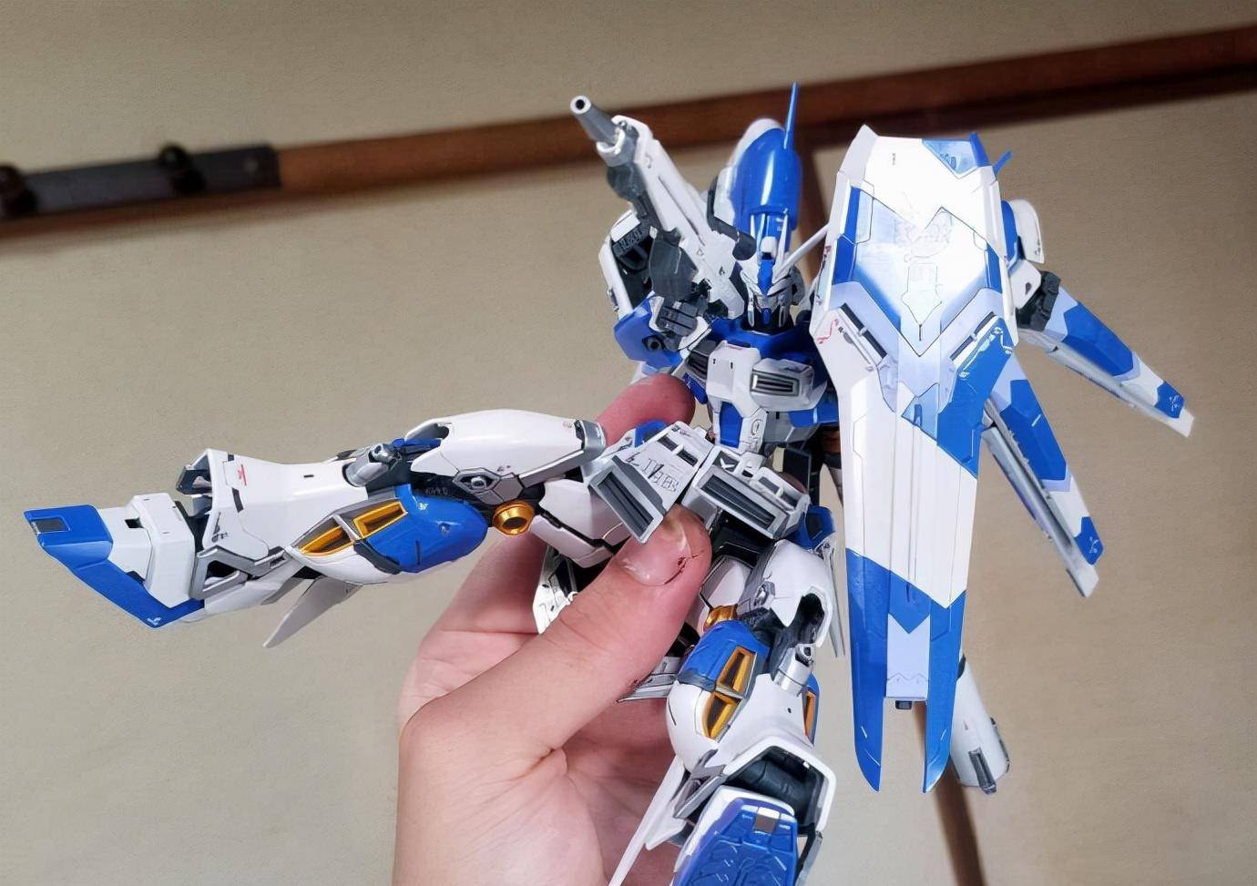 看图学姿势 机动战士海牛高达模型姿势大全 科技 启尚论坛