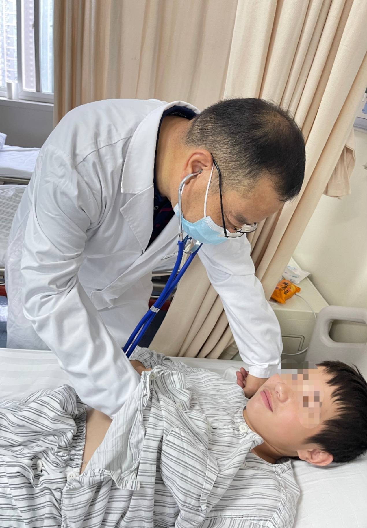 陕西省|西安交大一附院联合陕西省妇女儿童发展基金会救治双胎脑梗少年