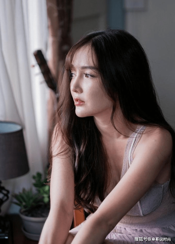 设计 泰国模特的穿搭怎么样,快来一起学习参考,网友:收藏了