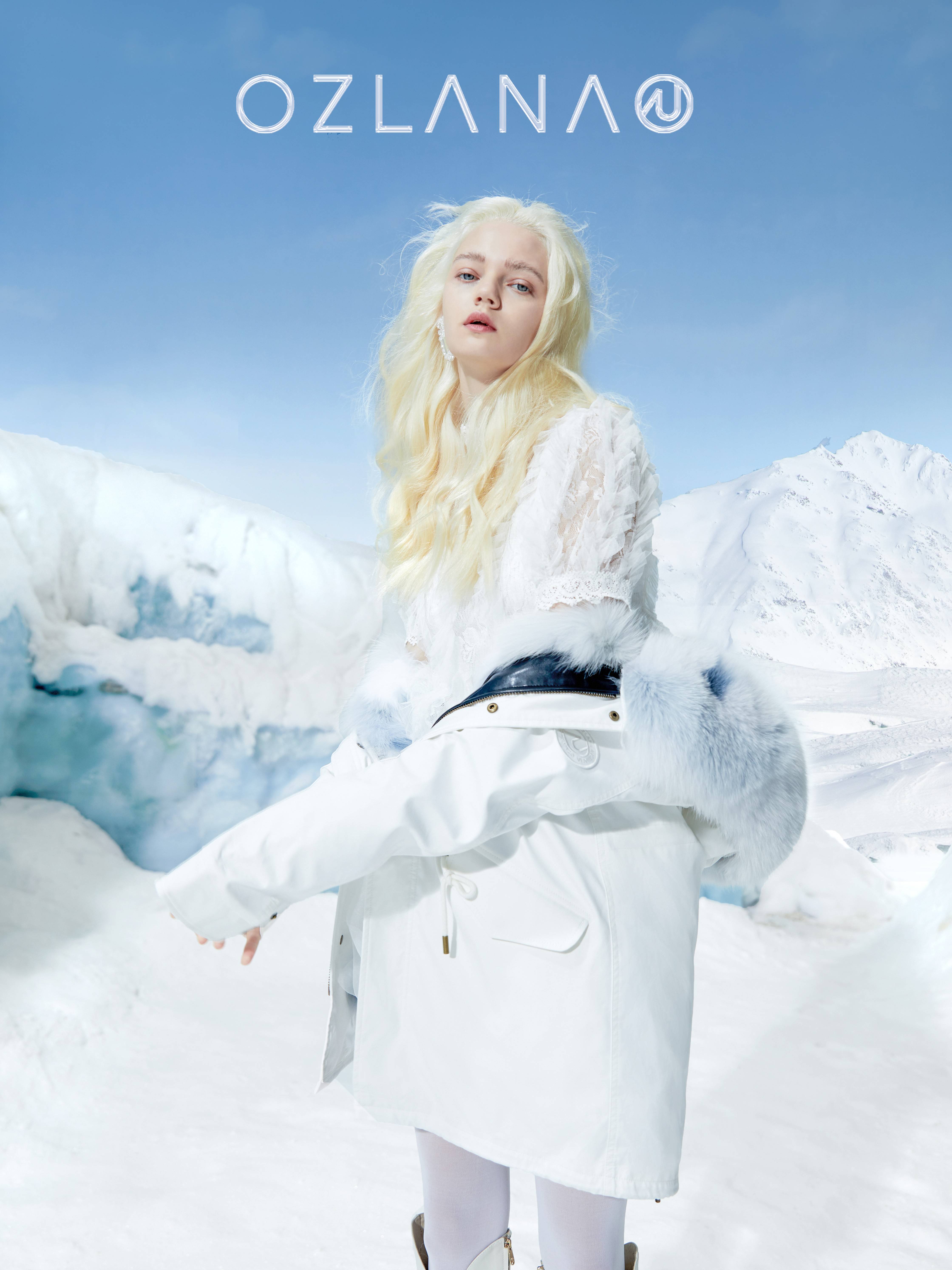 羽绒衣 OZLANA于冰雪幻境开启皮草派克新纪元| 21/22“NEW ERA”