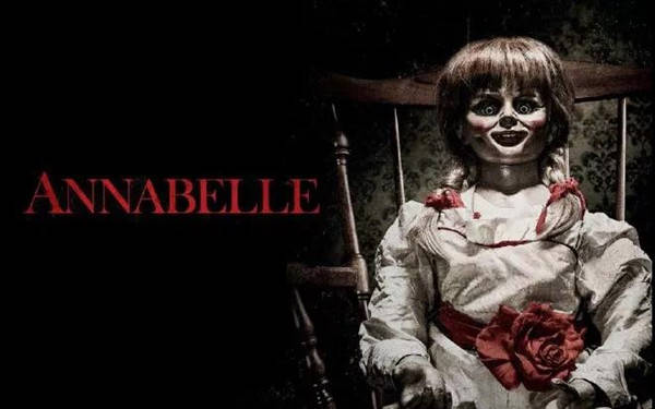 《闪灵》中对印第安人的屠杀引来的诅咒 《万能钥匙》中的巫蛊与