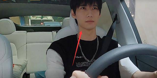 因为|陈瑞丰没磨皮镜头曝光,展现真实颜值,为周扬青买早餐细节满分