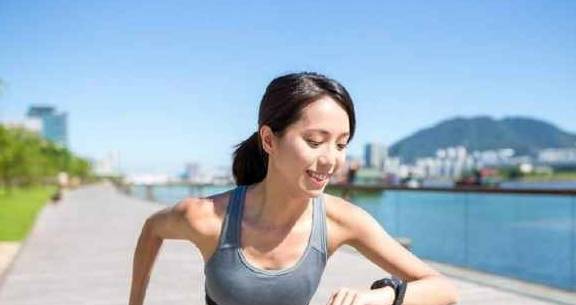 人体|夜跑和晨跑哪个更减肥？不要再跑错了！