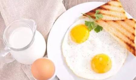 人体|夜跑和晨跑哪个更减肥？不要再跑错了！