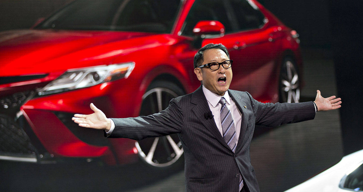 日本碳中和要抵制内燃机丰田章男再度抬杠电动转型并非首选