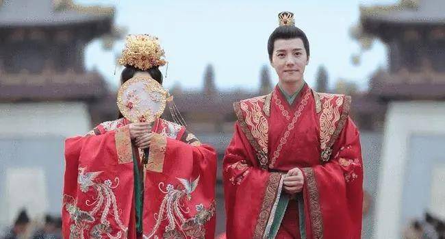 原创君九龄第一个识破九龄假身份的不是朱瓒竟是他