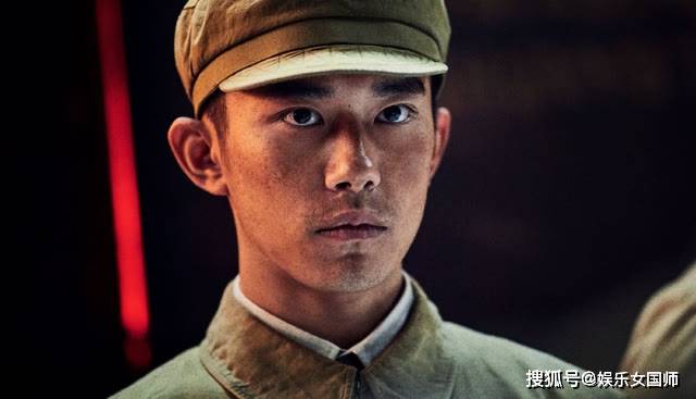 吴京|国庆档大片神仙打架，片单拉满，网友：我要去电影院住两天