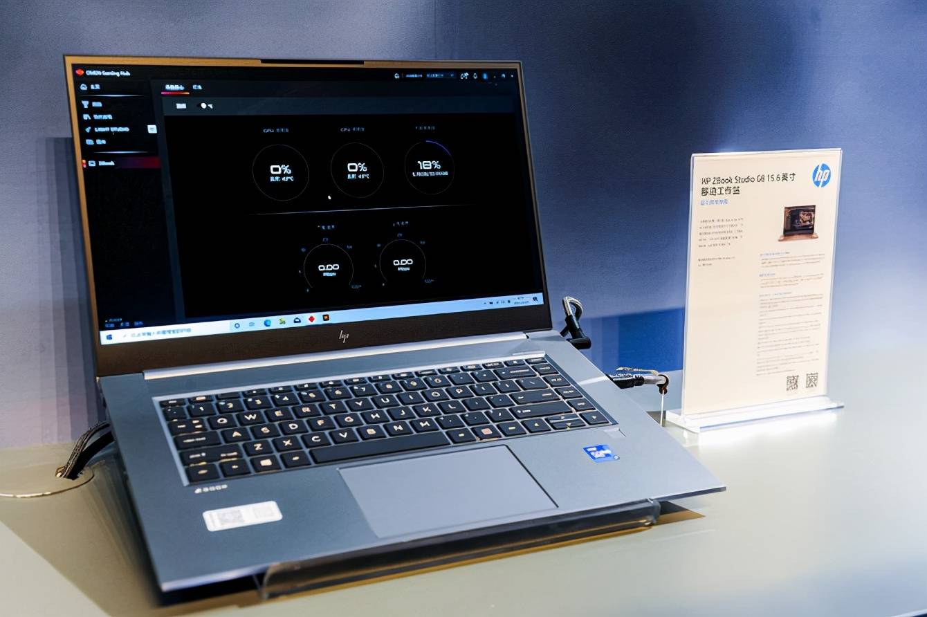 zbook studio g8提供100�i-p3色域覆盖的新一代惠普dream color显示