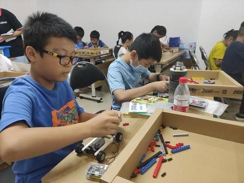 机器人|2021深圳市全国科普日暨深圳市科普月—小小科学梦机器人DIY科普活动圆满举办
