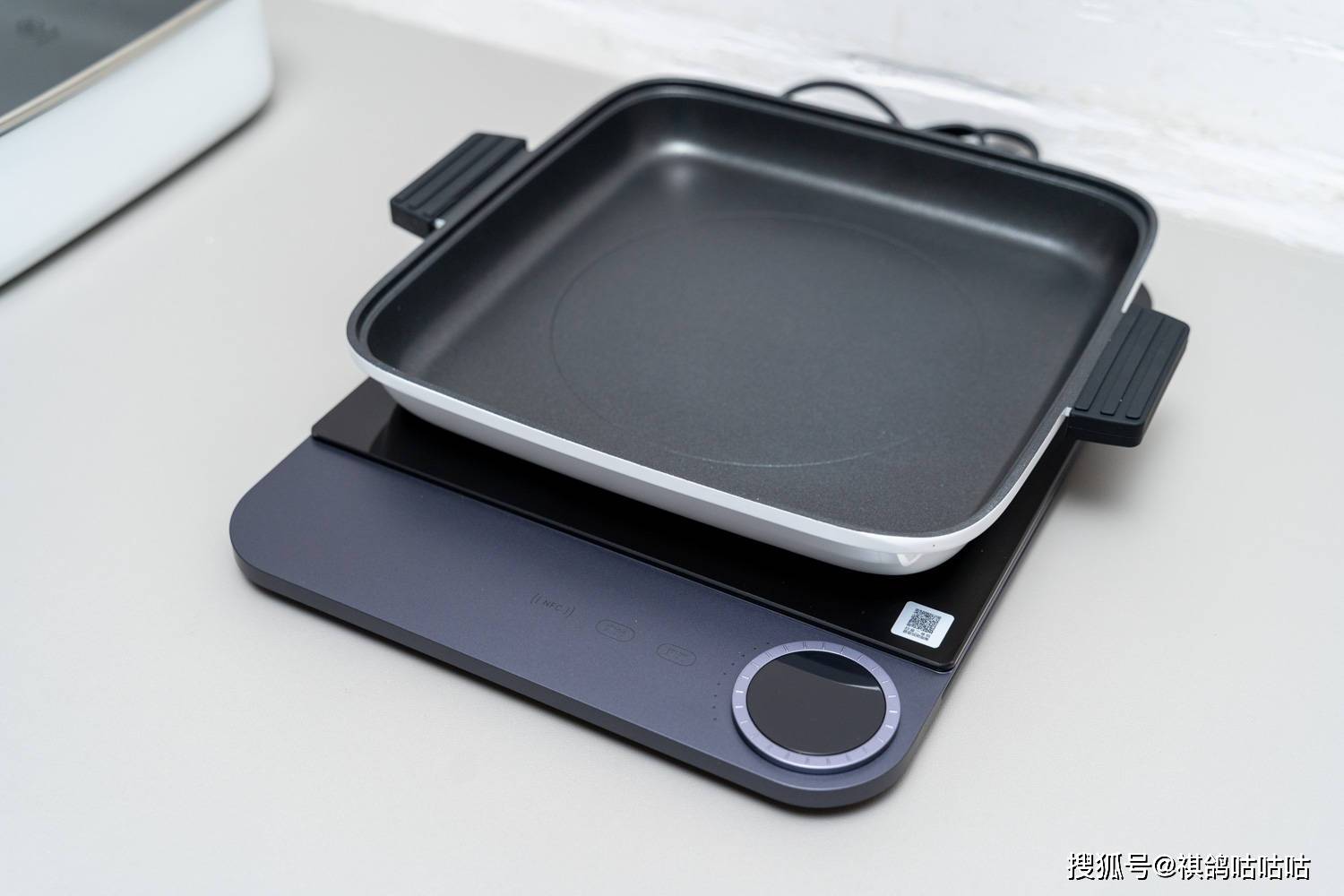 方锅|米家超薄电磁炉搭配知吾煮的锅,炒菜火锅包圆了!