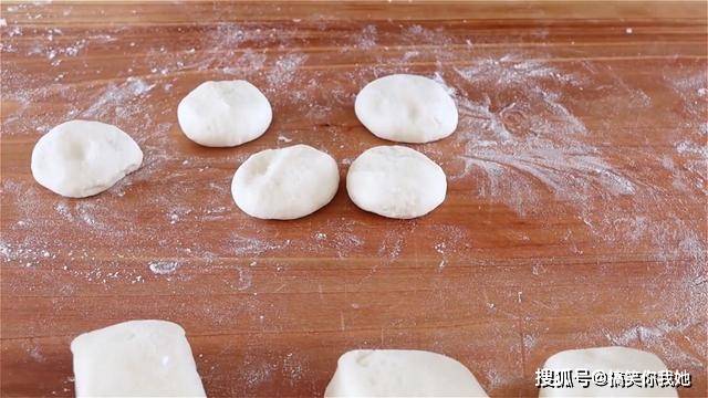 做法|分享一款早餐的家常做法，荤素搭配，营养均衡又美味