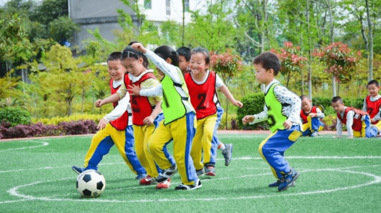 反面教材|一种新型“冷暴力”在幼儿园盛行，学生默默承受，家长却蒙在鼓里