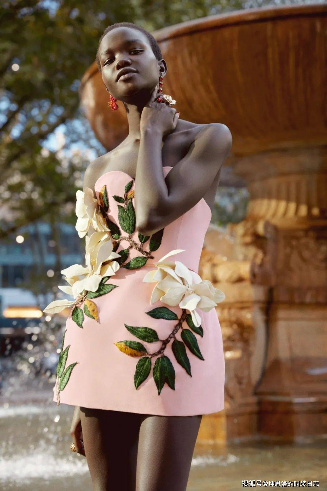 Soo Oscar de la Renta 2022春夏 把春天穿在身上