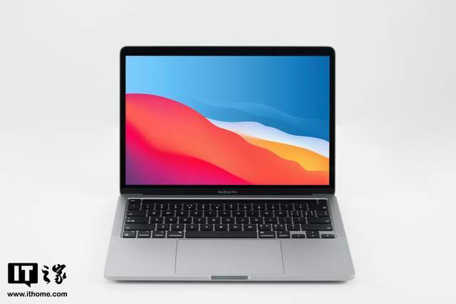 硬件|英特尔 Evo 认证 PC 对决 M1 Macbook：x86 生态加持，Evo 更省心