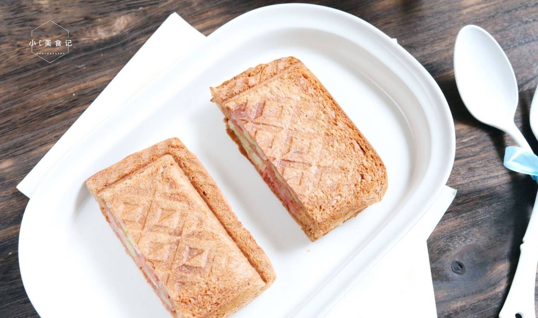 因为|叫醒女儿的不是闹钟，而是心心念的三明治早餐，咬一口满嘴幸福感