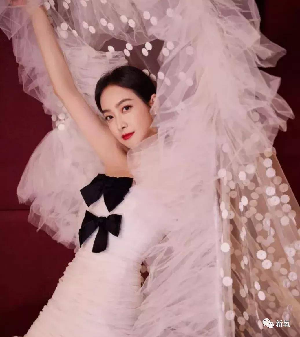 美人 被路人偶遇的张柏芝，这状态，会是传说中的怀四胎吗？