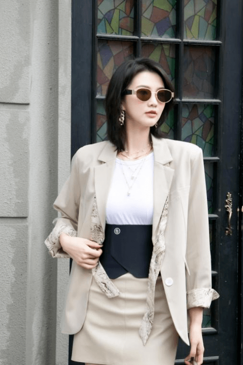 身材 国庆出游上镜必备的心机单品，你还不快来get这件美人计！