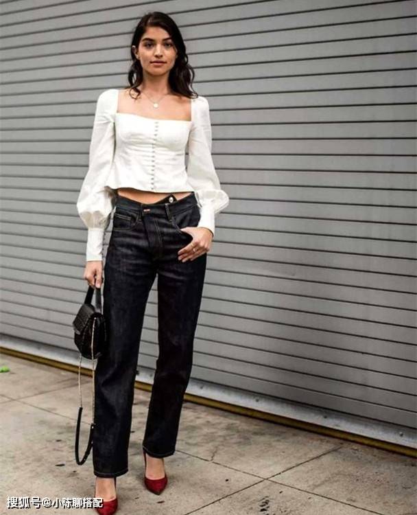 身材 如何解决身材有缺陷的问题，巧用这8个穿法，令你气质更出众