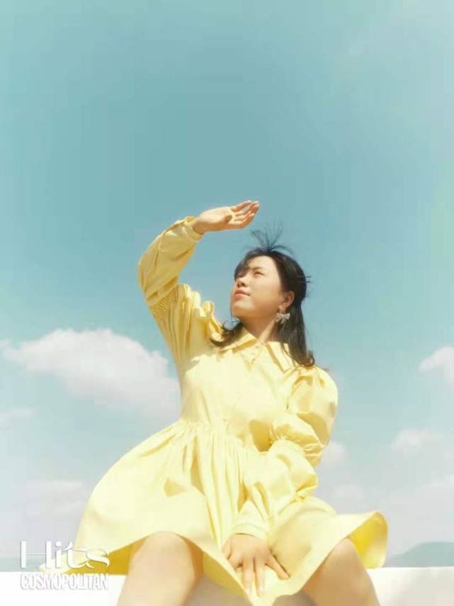 亮度高 杨倩首张时尚大片曝光！穿黄裙美成韩剧女主，代言小米就是不一样