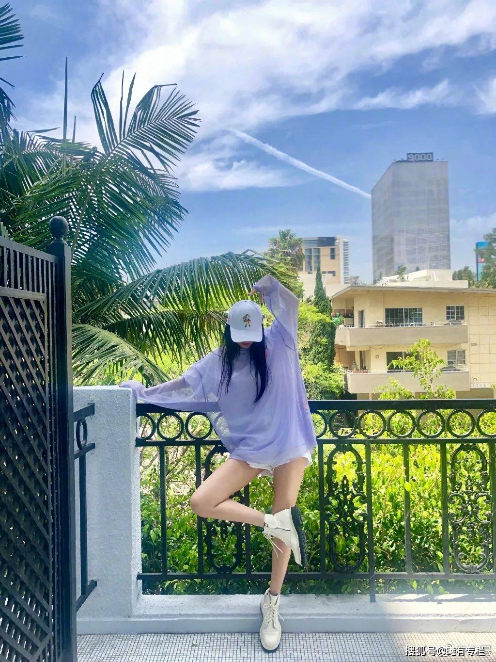 下半身 稳坐内娱街拍女王，杨幂到底赢在哪儿？