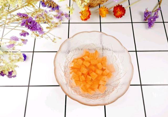 美食|红薯配小米,轻松解决一家人的早餐问题,健康营养又美味