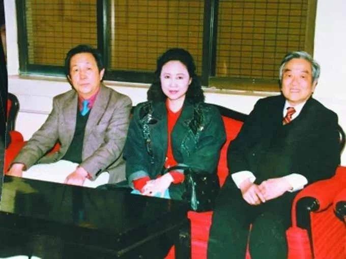 台湾知名作家琼瑶去世终年86岁图片 eef40c5f14304c7597a7cb6c4798d05f.jpeg