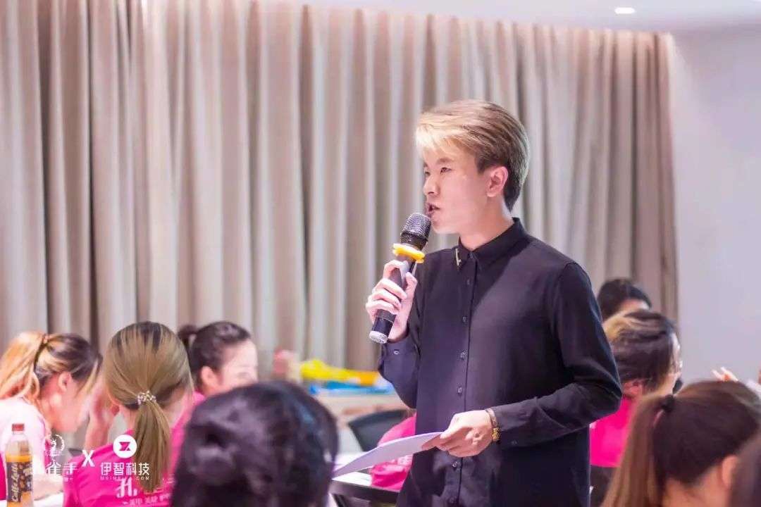 活动伊智科技美甲营销案例 | 8小时110万对孔雀手意味着什么？