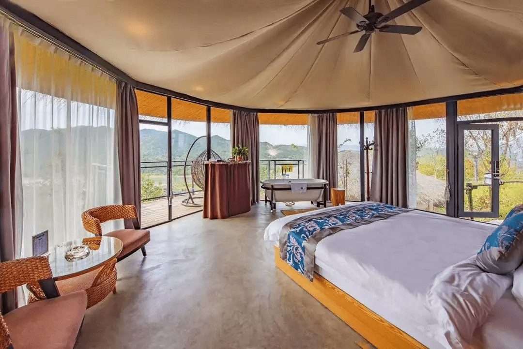 湖北唯一能媲美裸心谷的野奢民宿180度全景落地窗赏花海浪漫