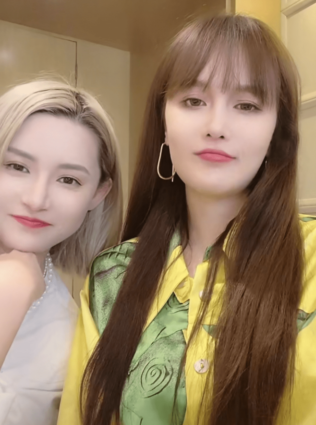 不管怎样,还是祝福四川可乐和次惑小仙女幸福甜蜜,长长久久,未来在