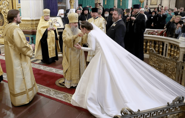 俄罗斯100多年来首个“王室婚礼”！40岁大公国大