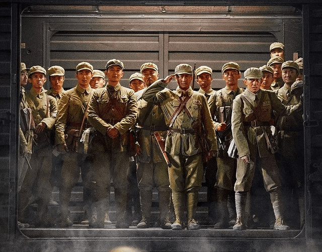 抗美援朝战争|电影《长津湖》票房破10亿，领跑国庆档！他到底凭什么？