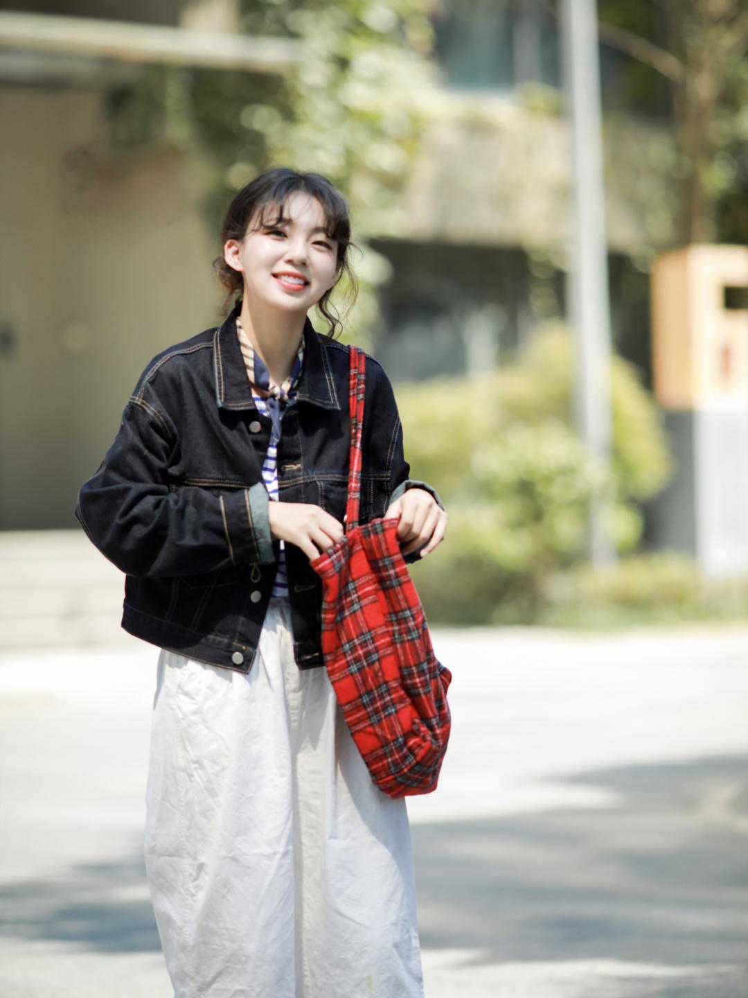 休闲风 牛仔外套怎么穿不撞衫?来学这4种搭配公式照着穿,美翻整个秋天