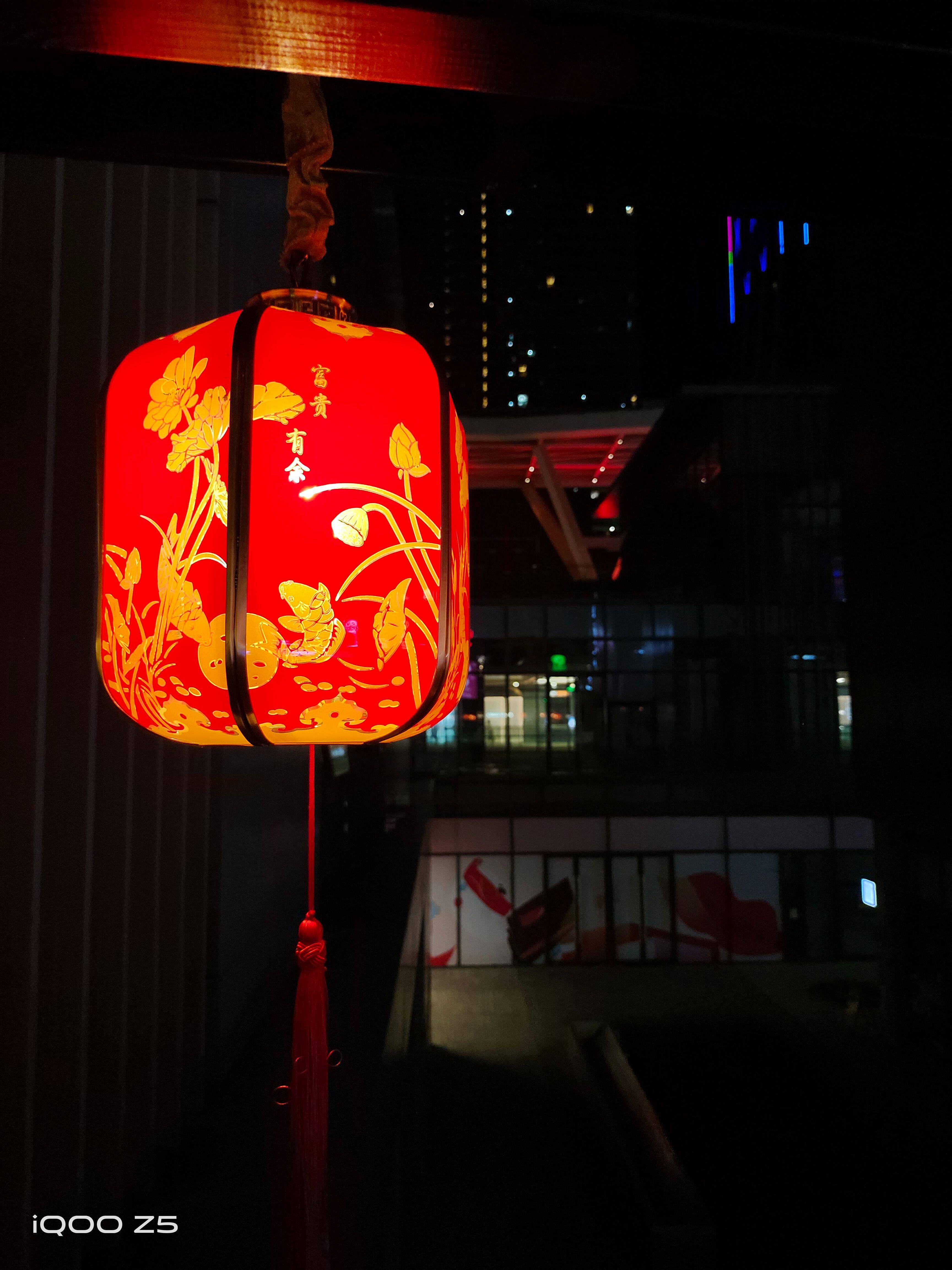 评测|iQOO Z5全面评测：千元机也能拥有旗舰级别体验