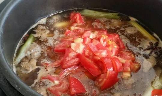 香菜|秋季我家最爱这么吃，有菜又有肉，营养满分，吃下肚暖洋洋的