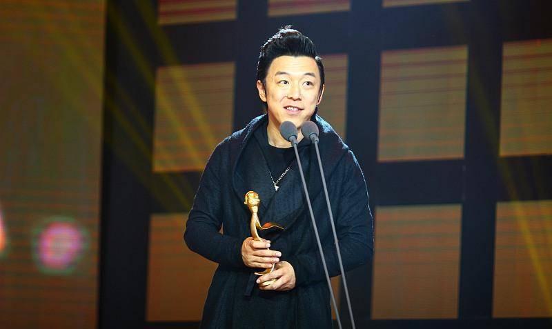 历史华语票房排行榜_华语影坛百亿影帝票房排行榜出炉,吴京,成龙,刘德华上榜