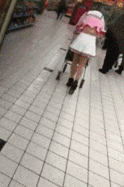 搞笑GIF:一看這就是一頭不正經的老牛 搞笑整蠱 第8张