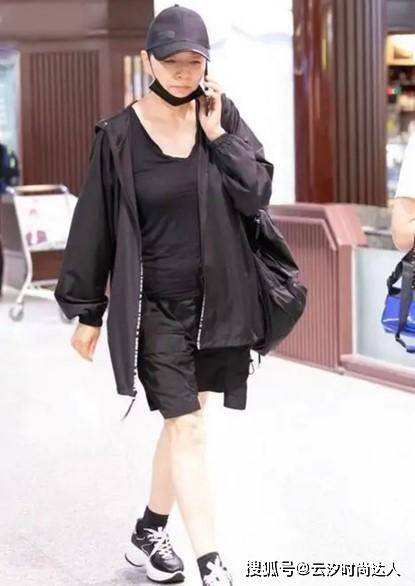 配饰 宋丹丹“原装脸”就是抗老，60多岁还能美出新高度，太厉害了