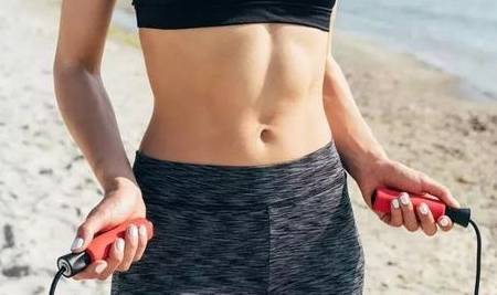 妇产医生|备孕的来看：排卵期跳绳，有助于排卵？听听妇产医生怎么说