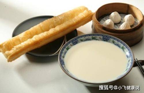 我国|“早餐是金”很重要，三种早餐吃法非常不健康，可惜很多人中招了