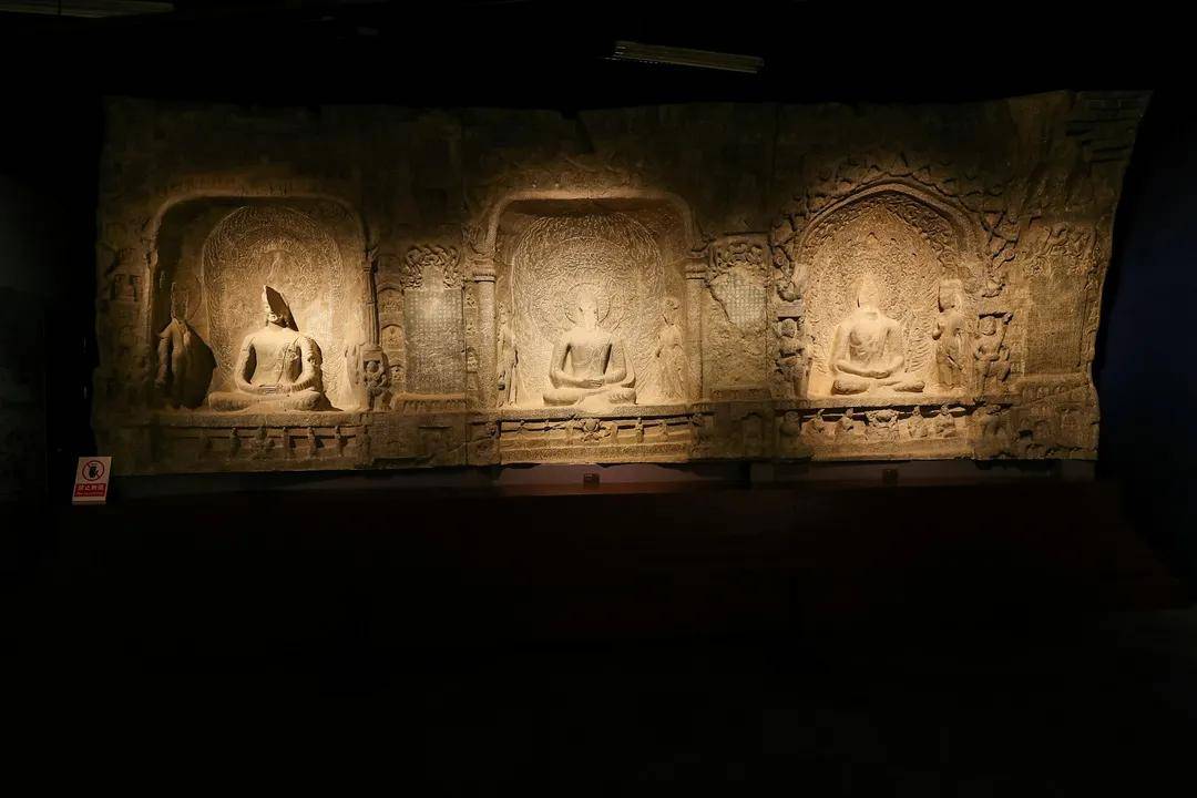 艺术|上海大学博物馆：用龙门石窟开启古代和当代艺术的对话