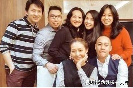 何润东有几个孩子吗 50d2214012d94a4ea5bc42a13762784e.jpeg