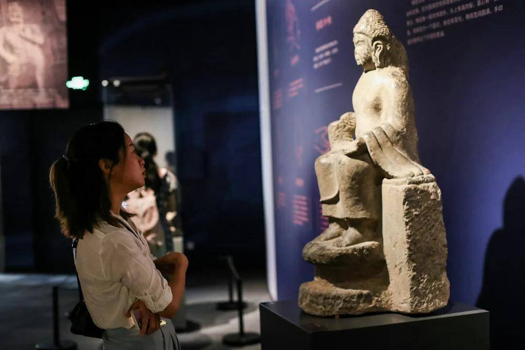 艺术|上海大学博物馆：用龙门石窟开启古代和当代艺术的对话