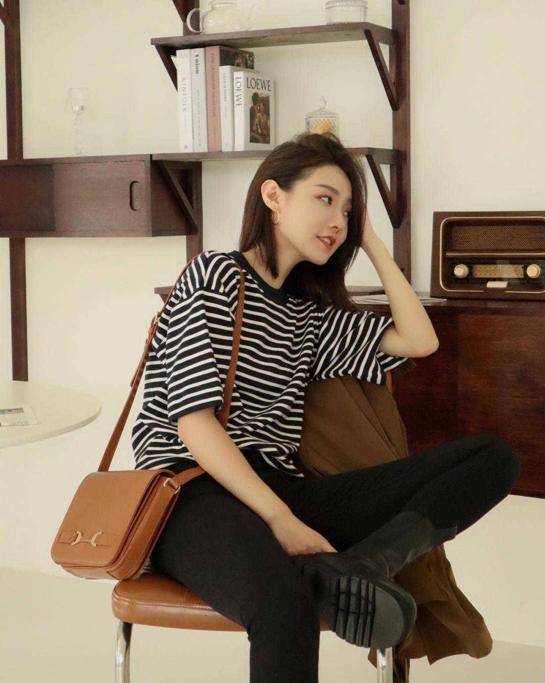 视觉 简单而时尚的连衣裙穿搭，依旧是女孩们搭配的首选