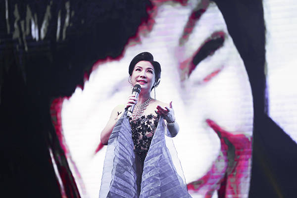 观众|我爱你中国 海之花·潘幽燕音乐会 获得圆满成功