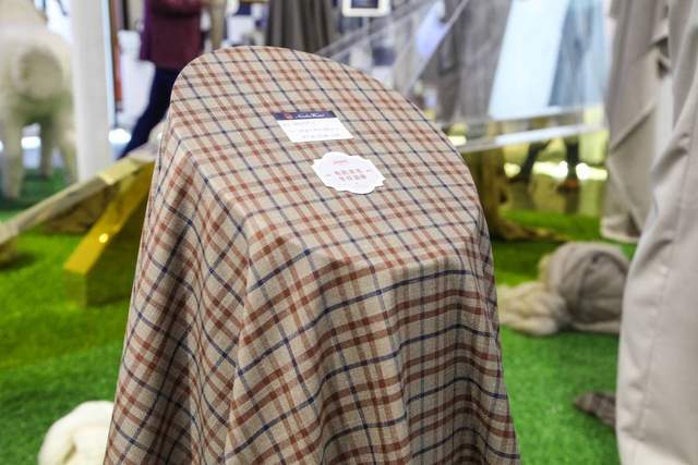 南山 南山智尚多款功能性面料亮相Intertextile，为设计师提供更多灵感