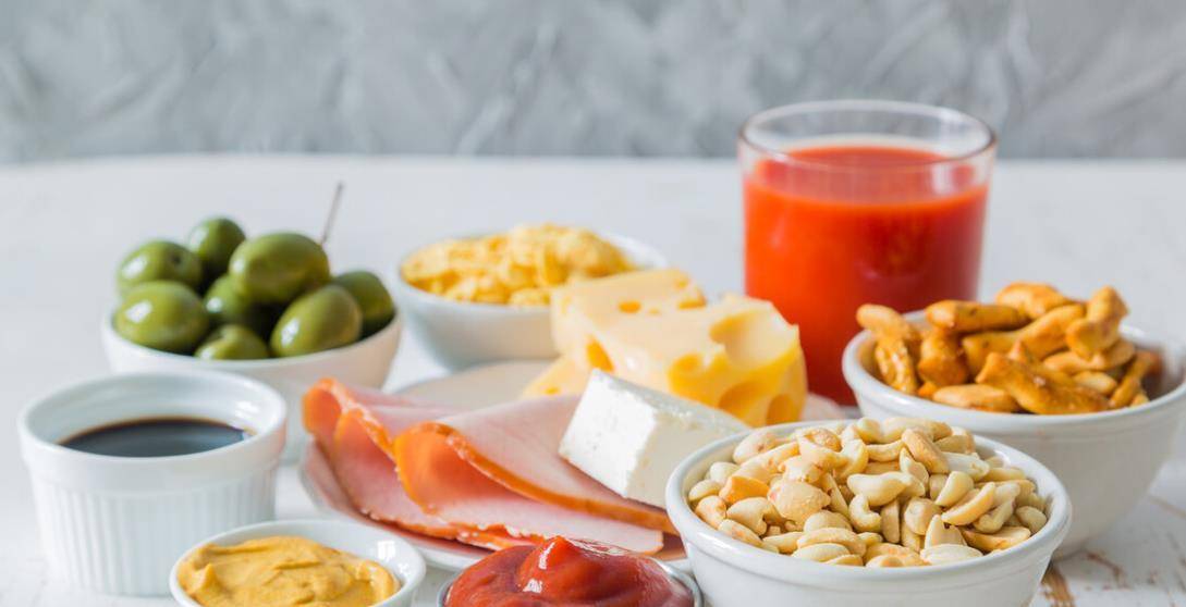 治疗|糖尿病21年没有并发症，71岁大爷分享降糖秘诀：这4种食物不要碰