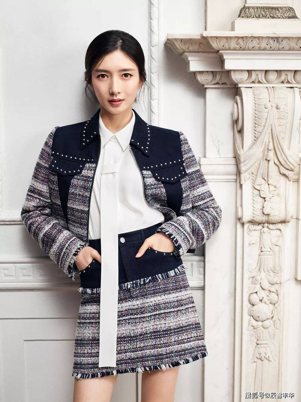 身材 江疏影挺会扮嫩的,粉色“小香风”外套加身,气质真的太甜美了